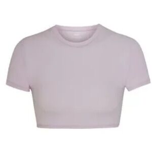 SKIMS Fits Everybody Crop Short Sleeve Top in Iris Mica